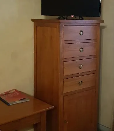 Palazzo Al Torrione 2 Alojamento de Acomodação e Pequeno-almoço 4*