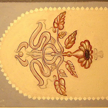 Alojamento de Acomodação e Pequeno-almoço Palazzo Al Torrione 2 4*